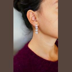 Moussaieff Heart Diamond Platinum Dangle Earrings GIA
